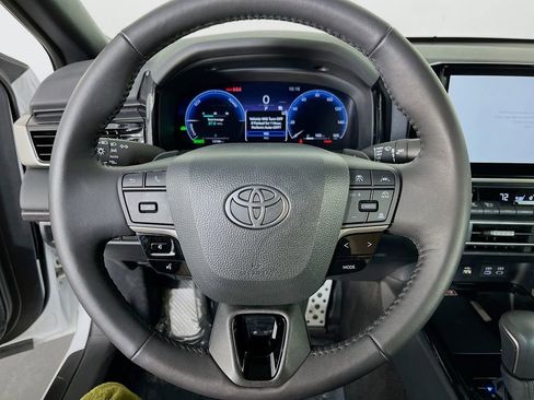 Used 2026 Toyota Camry XSE FWD image 14