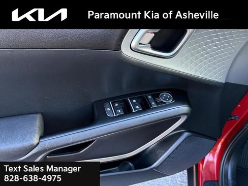 Used 2024 Kia Soul LX w/ Option Group 015 image 22