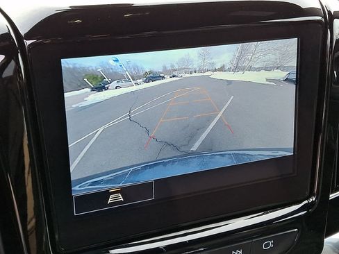 Used 2023 Chevrolet Traverse LT w/ LPO, Floor Liner Package image 19