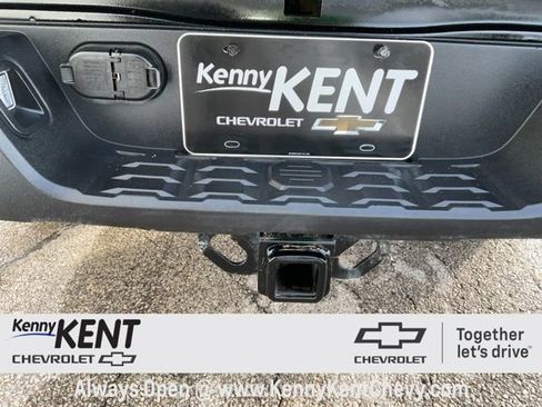 Used 2023 Toyota Tacoma SR5 image 8