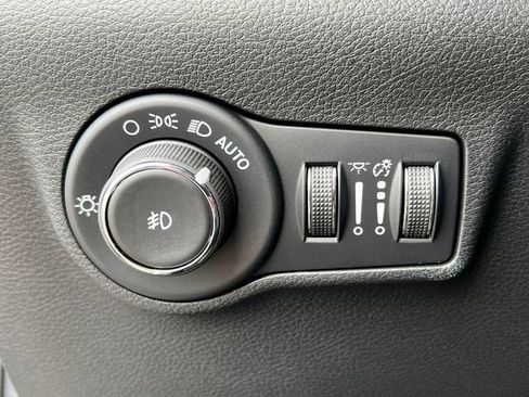 New 2025 Jeep Compass Trailhawk w/ Trailhawk Elite Group image 20