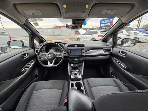 Used 2020 Nissan Leaf SV Plus image 8
