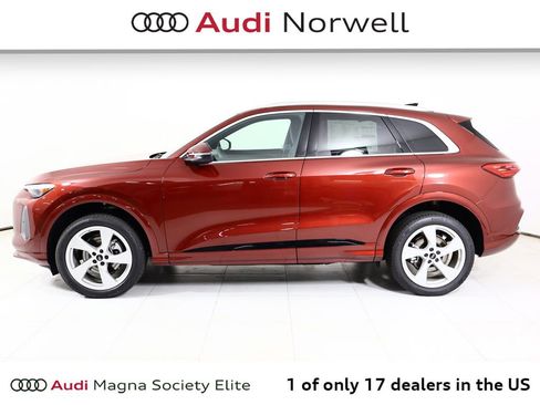 New 2025 Audi Q5 Premium Plus image 12