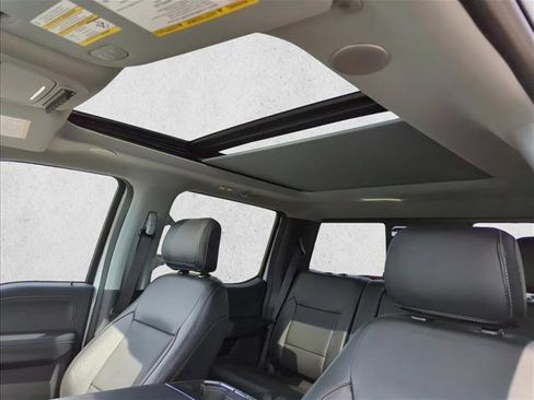 Used 2024 Ford F250 Lariat w/ Lariat Ultimate Package image 21