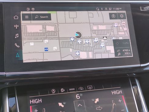 Used 2023 Audi Q7 Premium Plus image 28