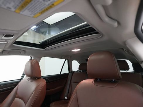 Used 2019 Subaru Outback 3.6R Touring w/ Popular Package #3A image 32