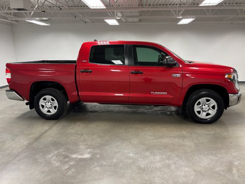 Used 2020 Toyota Tundra SR5 w/ SR5 Leather Package AWD/4WD image 6