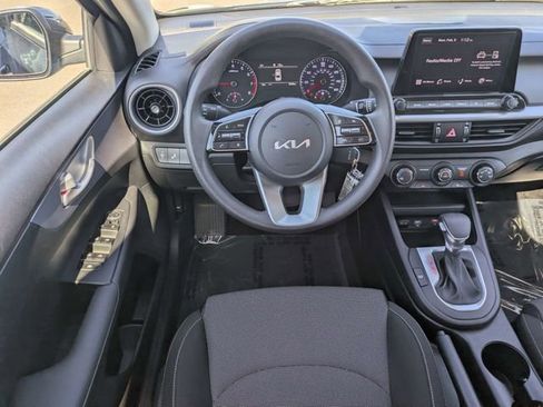 Used 2024 Kia Forte LXS w/ LXS Technology Package image 14