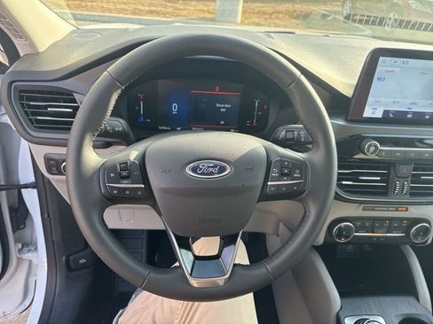Used 2023 Ford Escape Active image 28