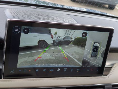 New 2026 Lincoln Corsair Premiere image 20