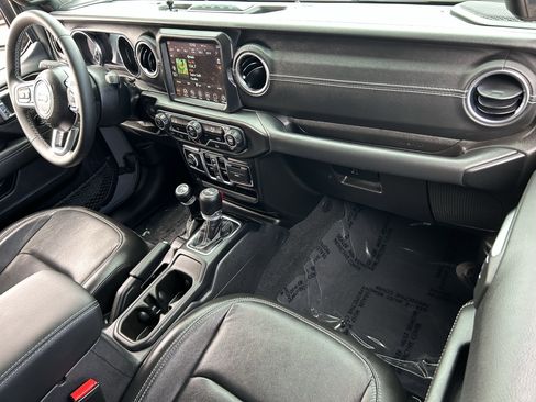 Certified 2023 Jeep Wrangler Sahara image 10