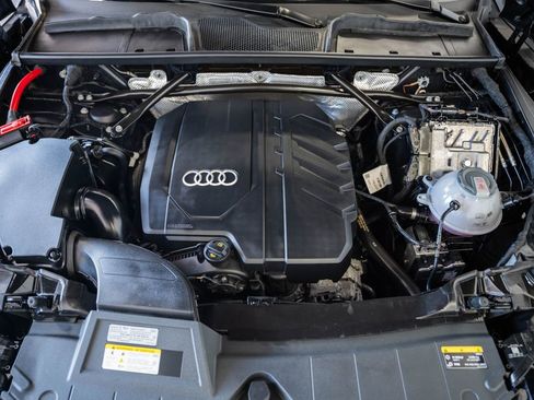 Used 2023 Audi Q5 2.0T Premium w/ Convenience Package AWD/4WD image 21