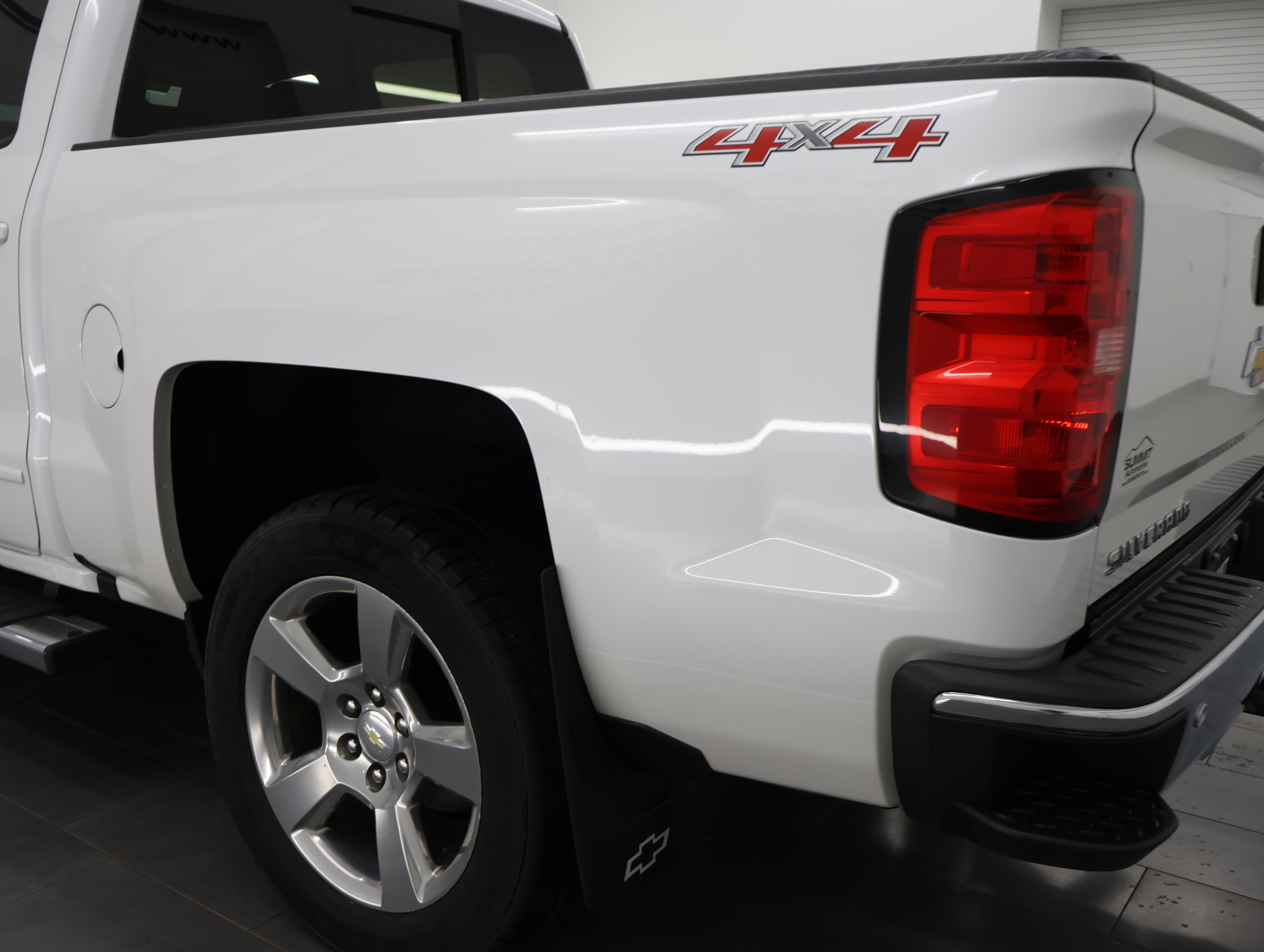 Used 2016 Chevrolet Silverado 1500 LT w/ All Star Edition AWD/4WD image 28