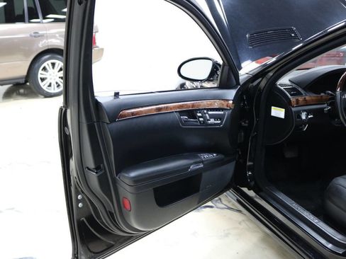 Used 2007 Mercedes-Benz S 550 image 97