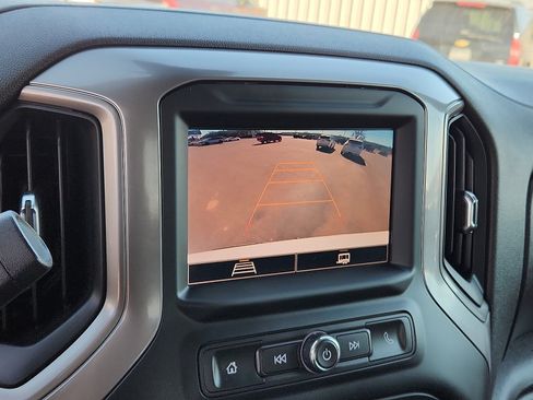 Used 2023 Chevrolet Silverado 1500 Custom image 14