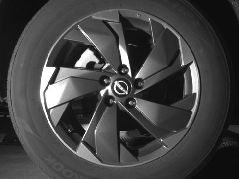 Used 2025 Nissan Rogue SV AWD/4WD image 15