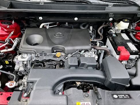Used 2022 Toyota RAV4 XLE Premium FWD image 34
