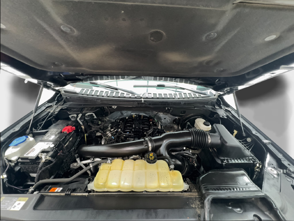 Used 2021 Ford Expedition Limited RWD image 14