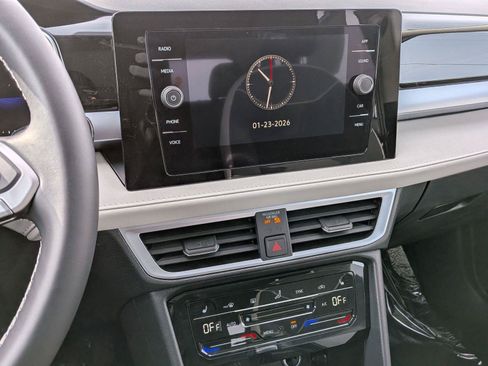 New 2026 Volkswagen Taos SE AWD/4WD image 12