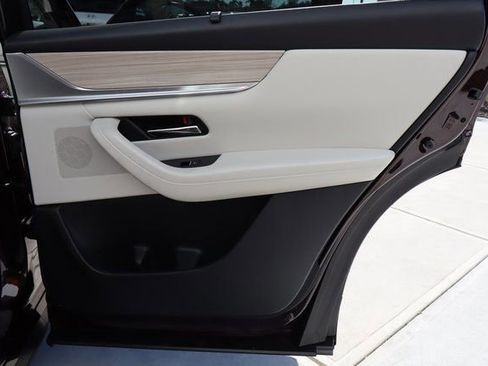 Used 2024 MAZDA CX-90 Plug-In Hybrid w/ Premium Plus image 34