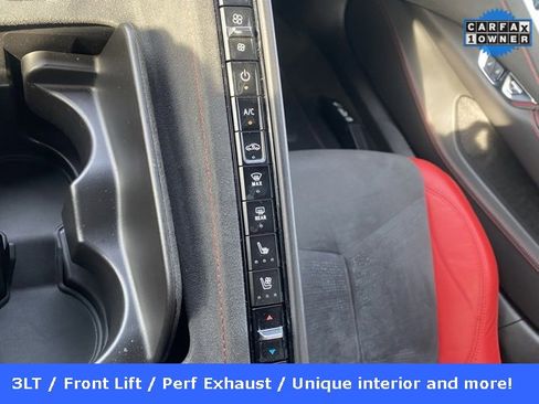 Used 2021 Chevrolet Corvette Stingray Premium Conv w/ Battery Protection Package image 29