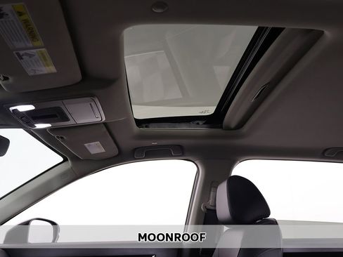 Used 2025 Honda CR-V EX-L image 3