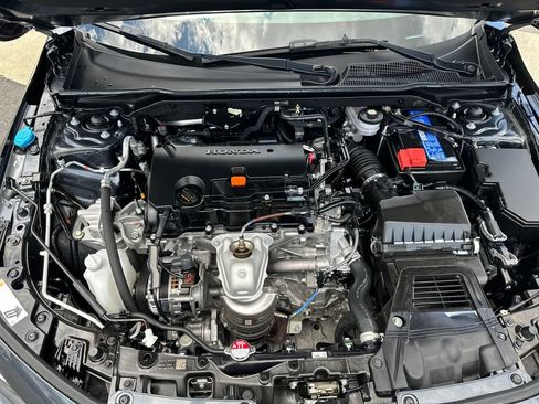 Used 2024 Honda Civic Sport image 28