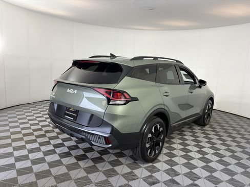 Certified 2024 Kia Sportage X-Line w/ X-Line Premium Package AWD/4WD image 10