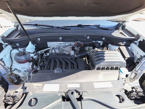 Certified 2023 Volkswagen Atlas SE w/ Panoramic Sunroof Package image 32