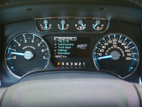 Used 2014 Ford F150 Lariat w/ Equipment Group 502A Luxury AWD/4WD image 8
