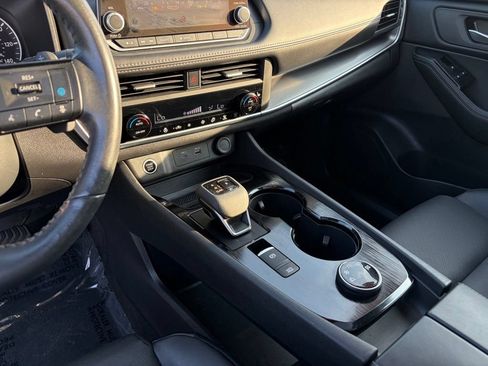 Certified 2023 Nissan Rogue SV w/ SV Premium B Package AWD/4WD image 20