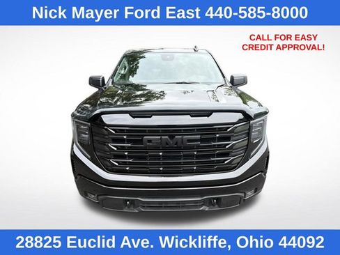 Used 2026 GMC Sierra 1500 Elevation AWD/4WD image 2
