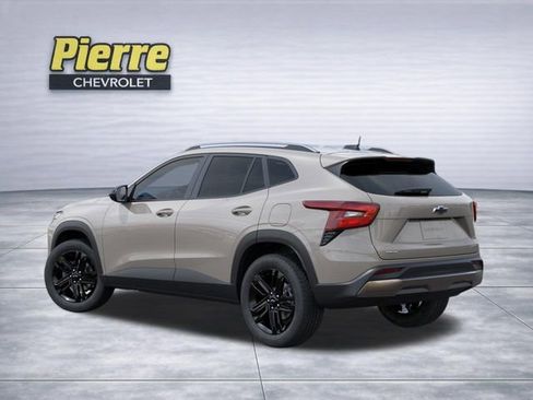 New 2026 Chevrolet Trax ACTIV FWD image 3