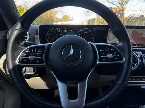 Used 2019 Mercedes-Benz A 220 image 15