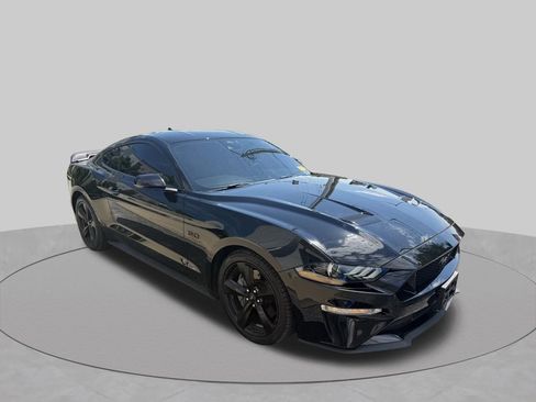 Used 2022 Ford Mustang GT Premium w/ Equipment Group 401A RWD image 4
