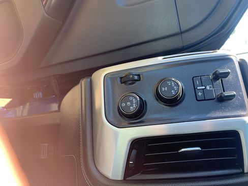 Used 2016 GMC Sierra 1500 SLE w/ SLE Value Package image 39