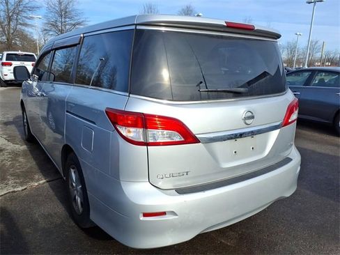 Used 2012 Nissan Quest SV w/ Protection Pkg image 4