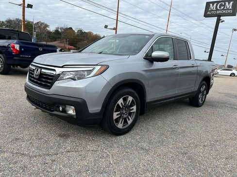 Used 2019 Honda Ridgeline RTL-T image 12