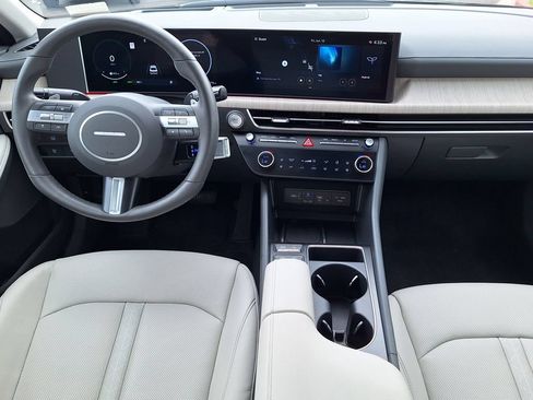 New 2025 Hyundai Sonata Limited FWD image 15