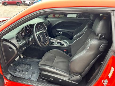 Used 2022 Dodge Challenger R/T Scat Pack image 9