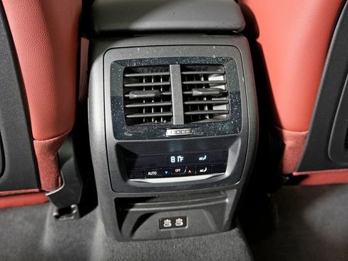 Used 2024 BMW X3 xDrive30i w/ M Sport Package AWD/4WD image 37