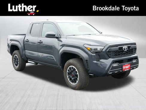 Used 2024 Toyota Tacoma TRD Off-Road image 1