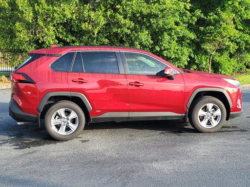 Certified 2025 Toyota RAV4 XLE w/ Convenience Package image 8