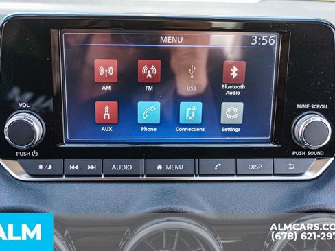 Used 2025 Nissan Sentra S image 34