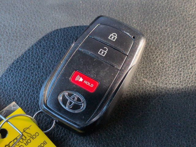 Used 2025 Toyota Tacoma SR5 RWD image 27