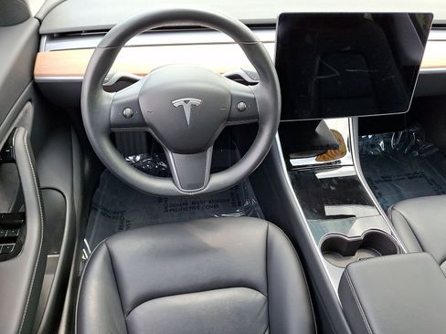 Used 2018 Tesla Model 3 Mid Range RWD image 20