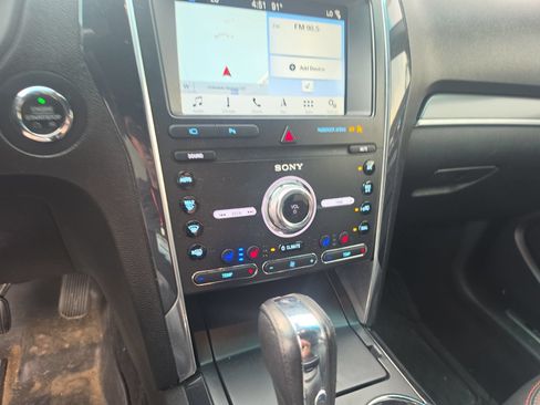 Used 2019 Ford Explorer Sport AWD/4WD image 20
