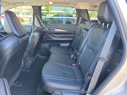 Certified 2023 INFINITI QX60 Luxe w/ Cargo Package image 16