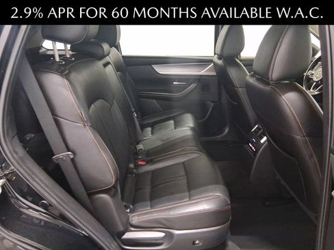 Certified 2025 MAZDA CX-90 3.3 Turbo w/ Preferred Package AWD/4WD image 16