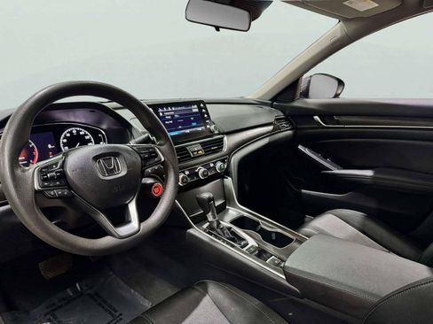 Used 2020 Honda Accord EX image 24